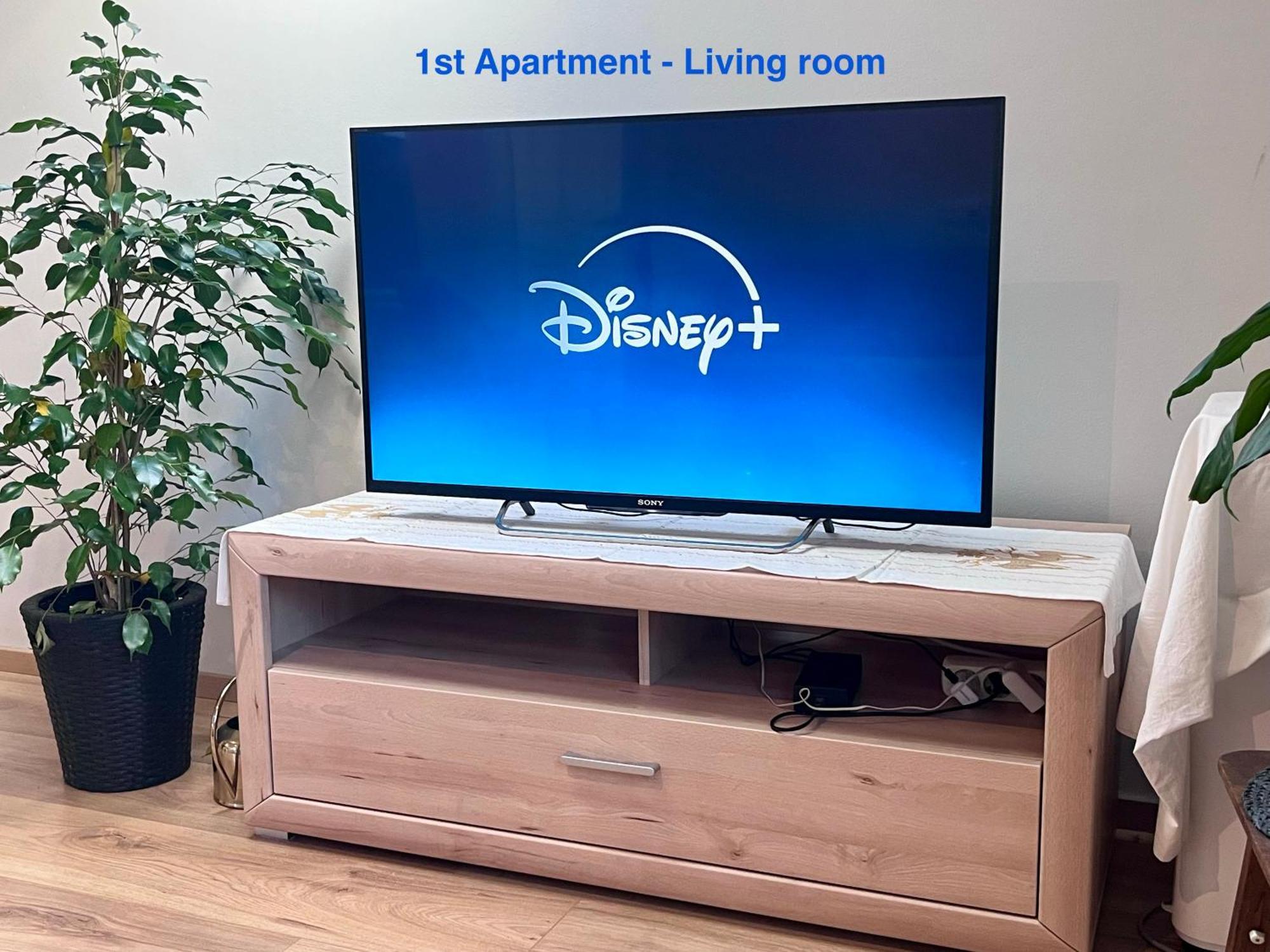 Cozy Apartment Near Vienna Airport Schwechat ภายนอก รูปภาพ